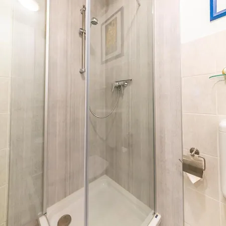 Budget In Grundshagen Mit Gartensitzplatz Appartement *